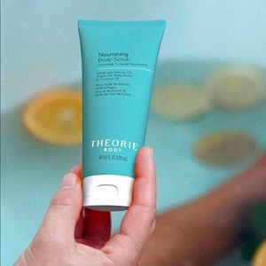 Theorie Body Scrub